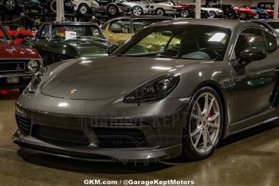 2019 Porsche Cayman S