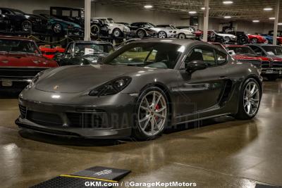 2019 Porsche Cayman S