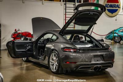 2019 Porsche Cayman S