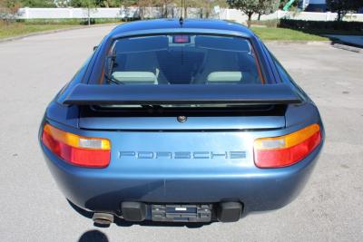 1989 Porsche 928