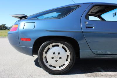 1989 Porsche 928