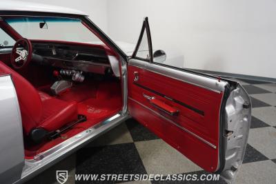 1966 Chevrolet Chevelle SS 427 Tribute Restomod