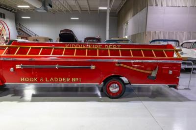 1951 Crosley Hook &amp; Ladder Fire Truck