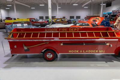 1951 Crosley Hook &amp; Ladder Fire Truck