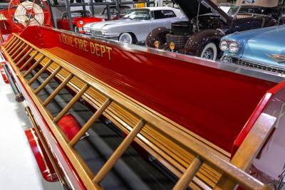 1951 Crosley Hook &amp; Ladder Fire Truck