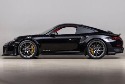 2018 Porsche 911 GT2 RS