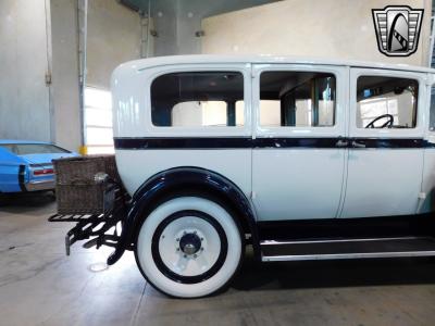 1928 Packard 6-33 Sedan Limo