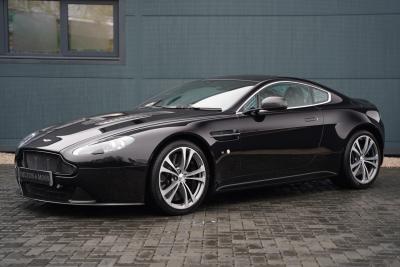 2014 Aston Martin V12 Vantage