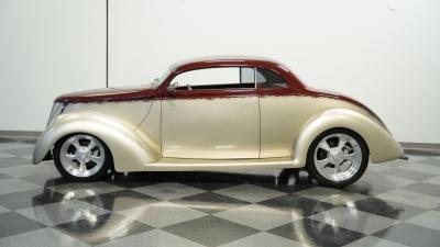 1937 Ford Coupe LS1 Restomod