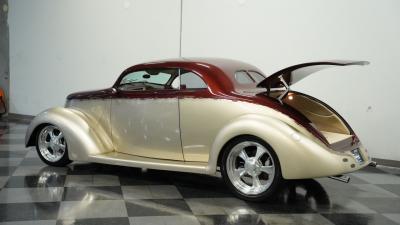 1937 Ford Coupe LS1 Restomod