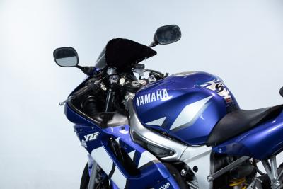 2002 Yamaha R6