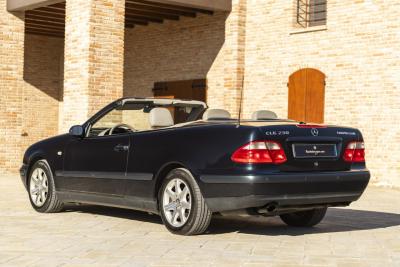 2002 Mercedes - Benz CLK 230 CABRIOLET