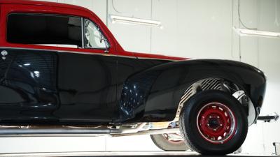 1940 Lincoln Zephyr Restomod