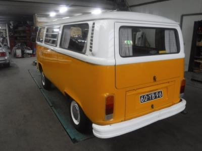 1977 Volkswagen T2 Bus