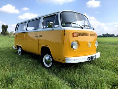 1977 Volkswagen T2 Bus