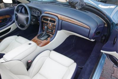 2000 Aston Martin DB7 Vantage Volante