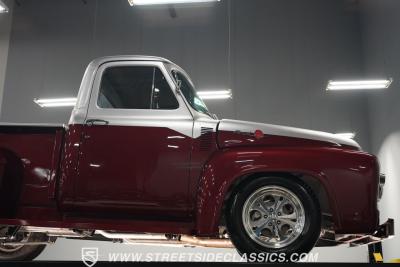 1955 Ford F-100 Restomod