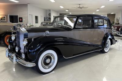 1956 Rolls - Royce Silver Wraith