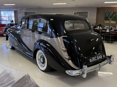 1956 Rolls - Royce Silver Wraith