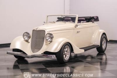 1934 Ford Cabriolet