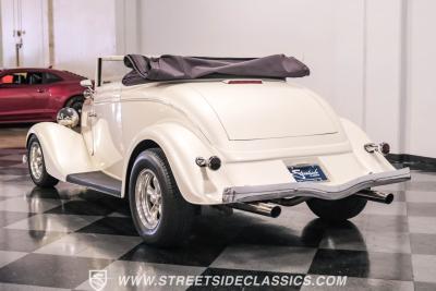 1934 Ford Cabriolet