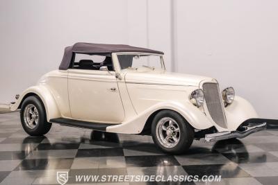 1934 Ford Cabriolet