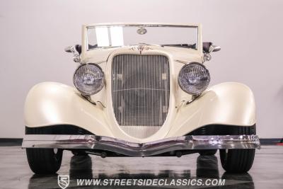 1934 Ford Cabriolet