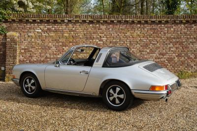 1969 Porsche 911 Urmodell T Soft Window Targa