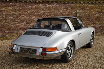 1969 Porsche 911 Urmodell T Soft Window Targa