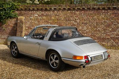 1969 Porsche 911 Urmodell T Soft Window Targa