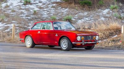 1974 Alfa Romeo GTV 2000