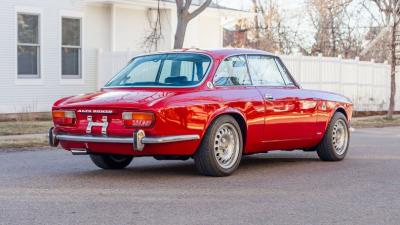 1974 Alfa Romeo GTV 2000