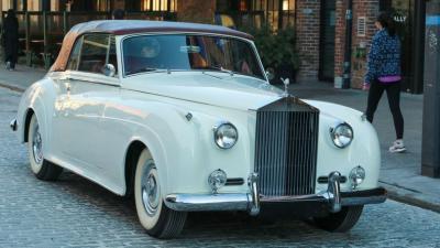 1961 Rolls - Royce Silver Cloud II H.J. Mulliner Drophead Coupe Adaptation