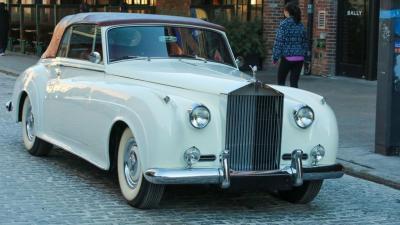 1961 Rolls - Royce Silver Cloud II H.J. Mulliner Drophead Coupe Adaptation