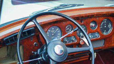 1961 Rolls - Royce Silver Cloud II H.J. Mulliner Drophead Coupe Adaptation