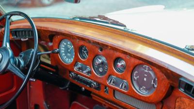 1961 Rolls - Royce Silver Cloud II H.J. Mulliner Drophead Coupe Adaptation