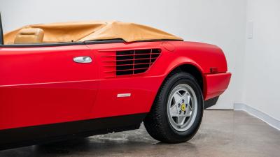 1986 Ferrari 3.2 Mondial Cabriolet