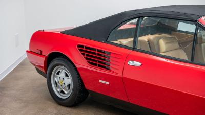 1986 Ferrari 3.2 Mondial Cabriolet