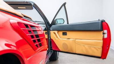 1986 Ferrari 3.2 Mondial Cabriolet