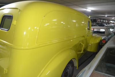 1947 Pick-up trucks Ford Panel truck