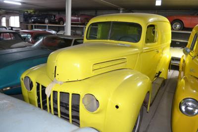 1947 Pick-up trucks Ford Panel truck