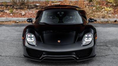 2015 Porsche 918 Spyder