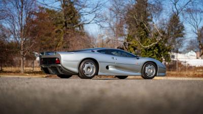 1994 Jaguar XJ220