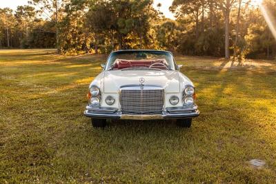 1971 Mercedes - Benz 280SE 3.5