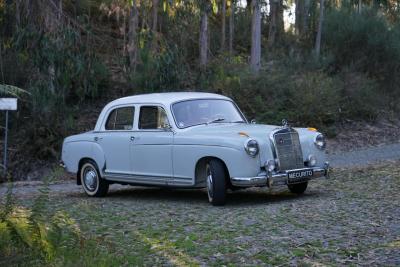 1956 Mercedes - Benz Benz 220 S