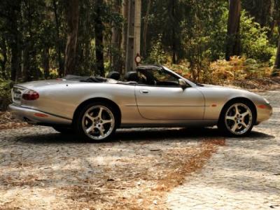 2000 Jaguar XKR 4.0