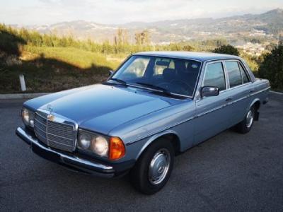 1982 Mercedes - Benz Benz 200 E