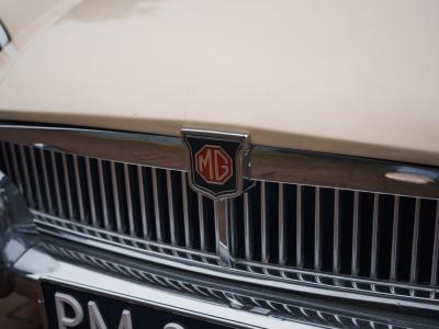 1969 MG B