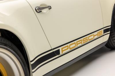 1990 Porsche 911 Reimagined by Singer