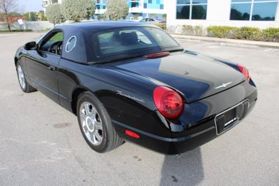 2005 Ford Thunderbird